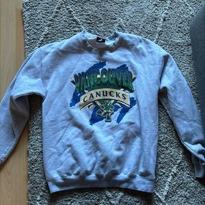 Vancouver canucks crew neck